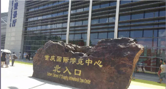 施华白兰床垫亮相重庆家博会 施华白兰床垫亮相重庆家博会